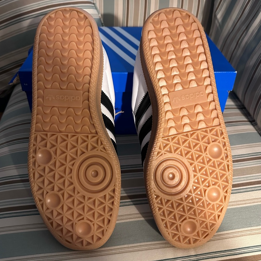 Adidas Samba XLG - Picture 3 of 10